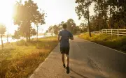 10 thói quen lành mạnh giúp làm chậm quá trình lão hóa sau tuổi 60