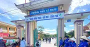 2 giáo viên bị khởi tố vụ gian lận thi tốt nghiệp là tổ trưởng tổ Toán, Ngữ Văn