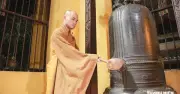 3 hồi chuông trống bát nhã tại chùa Quán Sứ tri ân Anh hùng liệt sĩ