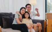 4 bài học quan trọng cha mẹ cần dạy con gái trước khi vào đời