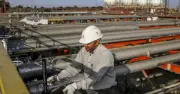 50 triệu người Nga khát xăng, cường quốc dầu mỏ phải nhập khẩu nhiên liệu