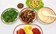 7 mâm cơm gia đình giản dị, không cầu kỳ nhưng đầy đủ dinh dưỡng