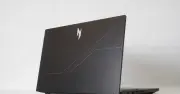 Acer Nitro ProPanel: Laptop gaming màn hình 180Hz, phủ màu 100% sRGB