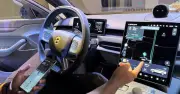 Android Auto không dây: Tại sao vẫn phải bật Wi-Fi trên điện thoại?