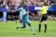 Anh 0-1 CHDC Congo hiệp 1: Bàn thắng bất ngờ của Cipenga