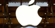 Apple trở thành công ty thứ hai chạm mốc vốn hóa 5.000 tỷ USD dù bị chê chậm chân trong AI