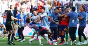 Argentina thua Tây Ban Nha 0-1 ở chung kết World Cup 2026, cầu thủ gây xô xát