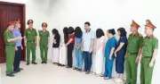 Bị bom sữa đậu nành vào niệu đạo: Nguy cơ tổn thương nghiêm trọng