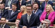 Bà Liz Truss từ chức Thủ tướng Anh sau 45 ngày