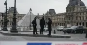 Bí ẩn kẻ chủ mưu vụ trộm 2.400 tỉ đồng tại bảo tàng Louvre