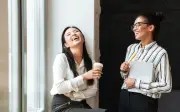 Bí quyết thành công: Dù thân thiết cũng không nên tiết lộ 3 điều này