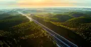 Bộ Xây dựng yêu cầu tháo gỡ bất cập, thần tốc làm 1.800 km cao tốc đến 2030