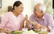 Bữa sáng đúng cách giúp người tiểu đường kiểm soát đường huyết hiệu quả