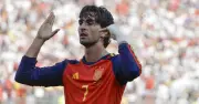 Barcelona chấp nhận mất thêm 8 triệu euro cho Man City vụ Ferran Torres