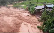 Bắc Bộ mưa lớn, cảnh báo lũ quét và sạt lở đất
