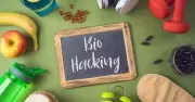 Biohacking: Trào lưu tối ưu sức khỏe bằng khoa học và lối sống tự nhiên