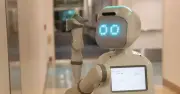Bùng nổ dịch vụ cho thuê robot: từ bệnh viện đến giải trí