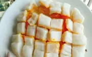 Bánh dẻo trứng muối: Ẩn họa sức khỏe từ món ăn 'hot' mạng