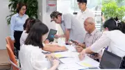 Bệnh viện Đông Đô khám sức khỏe miễn phí cho người có công