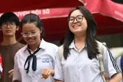 Bão điểm 10 thi tốt nghiệp THPT 2026: Toán tăng đột biến hơn 8 lần