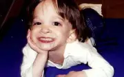 Brooke Greenberg: Bí ẩn y học kỳ lạ nhất thế giới 20 tuổi vẫn bé như trẻ sơ sinh