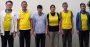 Bắt nhóm người nước ngoài dùng súng giả, máy đánh bạc bịp lừa du khách ở TPHCM