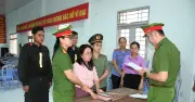 Bắt tạm giam người phụ nữ lợi dụng quyền tự do dân chủ