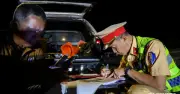 Có bằng lái nhưng quá hạn giấy hẹn vẫn bị phạt như không có bằng