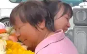 Cô gái mất tích 33 năm ở chợ Nam Ninh, đoàn tụ nhờ công nghệ