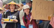 Đặc sản cơm nước miễn phí mùa đại lễ Phật giáo Hòa Hảo ở Phú Tân