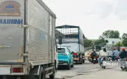 Cử tri Thuận Giao kiến nghị xử lý đường xuống cấp, sớm vận hành bệnh viện 1.500 giường