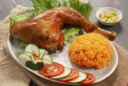 Cục An toàn thực phẩm yêu cầu điều tra vụ ngộ độc tại quán cơm gà Quỳnh Nga