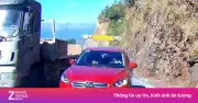 Cục CSGT đề xuất cấm mượn làn ngược chiều để vượt xe