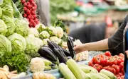 Cách giảm dư lượng thuốc trừ sâu sau khi chế biến rau quả