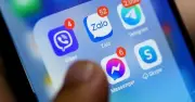 Cách kiểm tra Facebook và Zalo có bị theo dõi, đăng nhập trái phép