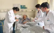 Chế độ ăn lành mạnh nhưng 3 thói quen khi hấp khiến người phụ nữ ung thư miệng