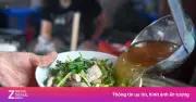 Chủ quán phở giải thích lý do giữ giá cao dù xăng giảm liên tiếp