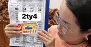 Chi 1,6 triệu mua 160 tờ vé số, người phụ nữ TP.HCM trúng 2,4 tỉ đồng