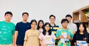 Chàng trai 25 tuổi giúp 11 học sinh đạt điểm SAT tuyệt đối 1.600
