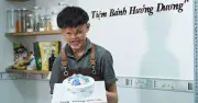 Chàng trai sẹo mặt mở tiệm bánh Hướng Dương, truyền cảm hứng sống đẹp