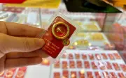 Chênh lệch mua vào-bán ra vàng trong nước lên tới 4,9 triệu đồng/lượng
