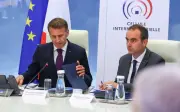 Cháy rừng lớn tại Pháp: 250.000 người sơ tán, Macron họp khẩn