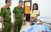 Cán bộ công an bị thương, khâu 40 mũi khi truy bắt đối tượng ma túy