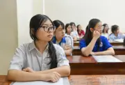Cần thay đổi căn bản cách thức thi để giảm áp lực cho học sinh