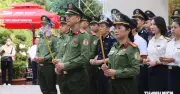 Công an cửa khẩu Tân Sơn Nhất tri ân anh hùng liệt sĩ, người có công