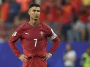 CR7 chia tay World Cup: Mạng xã hội ngập tràn cảm xúc tiễn biệt huyền thoại
