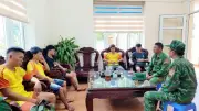 Cứu thành công 7 thuyền viên tàu cá chìm trên vùng biển Cô Tô