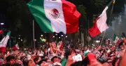 CĐV Mexico gây ồn trước khách sạn Ecuador, FEF khiếu nại FIFA