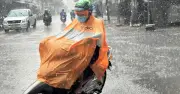 Dự báo thời tiết miền Nam 12/7: Chiều tối mưa dông rải rác, TP.HCM có mưa to