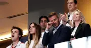 David Beckham kìm nén nước mắt khi Anh thua Argentina ở bán kết World Cup